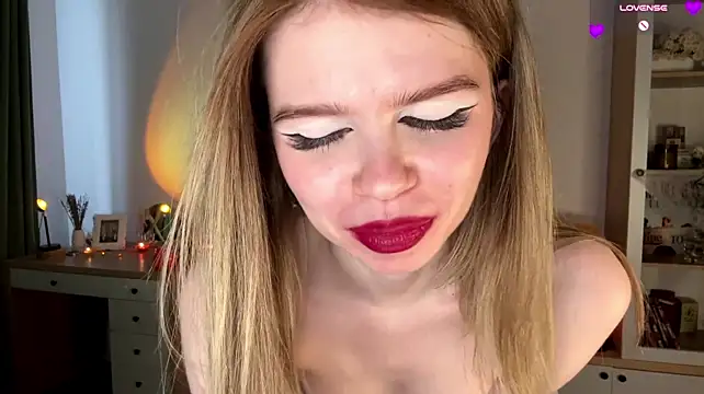 Velmessa - start rub cute pussy
