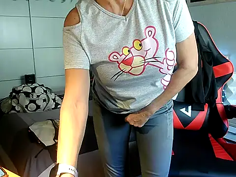 Mariaplaya - estoy caliente( tlg solo vc), no chateo