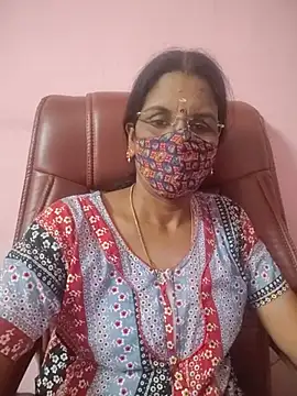 Tamil_peenqueen