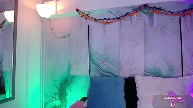 MylaDreams - Show Boobs