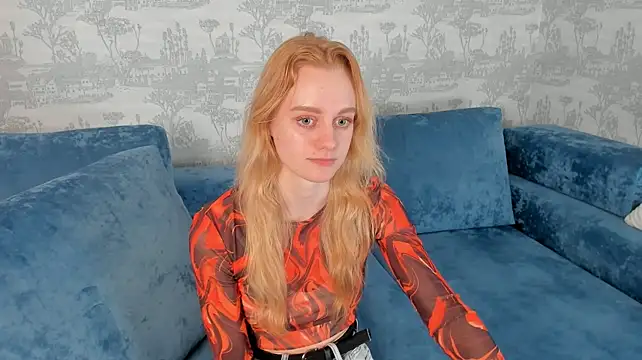 LeoraBoyne - show sexy belly