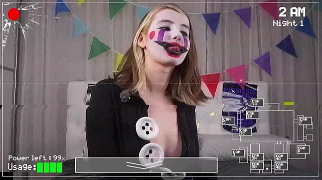PrincipessaDelCaos - tease with damn boobs