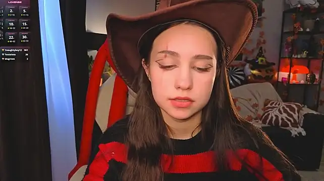 Alison_Stilinsk - spank Freddy Krueger