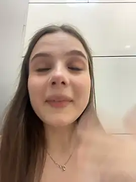 Lunabelle_ - MAKE ME SLAP MY BUTT NEAR PEOPLE IN MALL