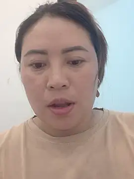 Yun_2006 - Giúp đỡ Em mùa hè nóng nực em cần ly tà