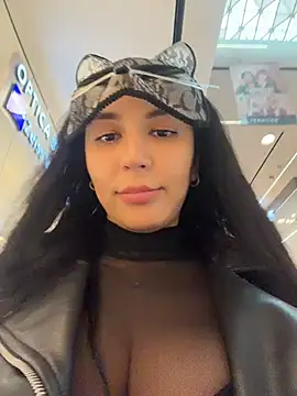Bunny_Lush - Rub my pussy in PUBLIC