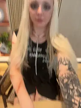 Badblondie - SLAP MY NAUGHTY ASS + SHOW MY ASS HOLE
