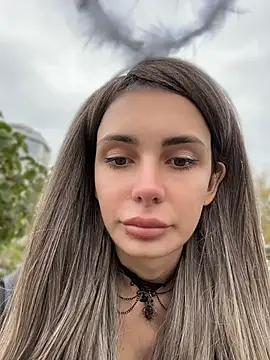 SandraCarter - Show pussy in public park