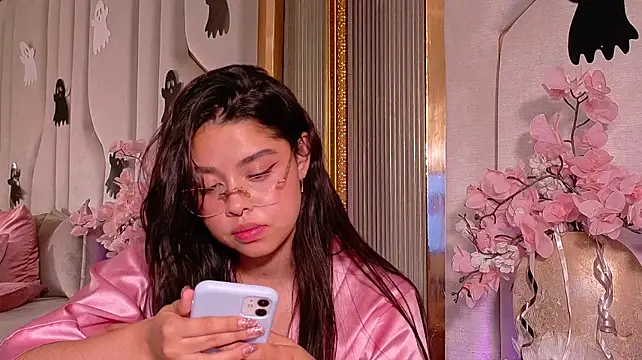 CristalLxr's Live XXX Chat