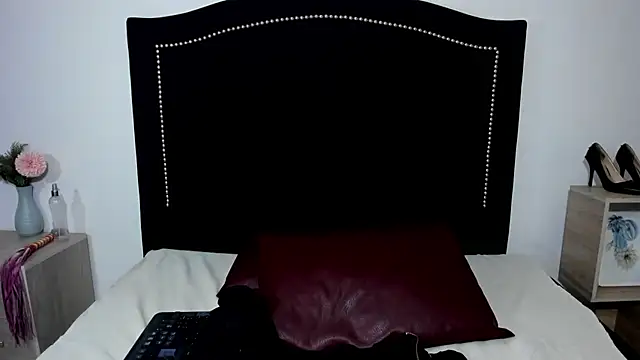 Abby_xX2 - play whit dildo