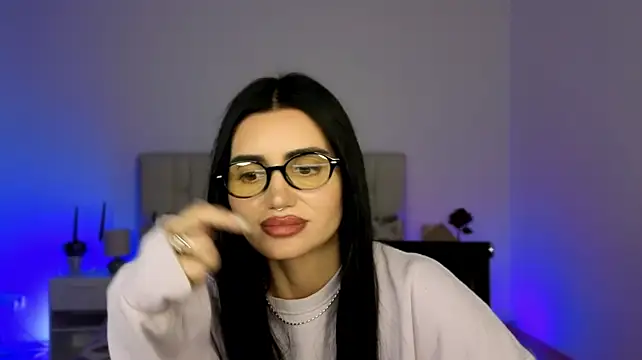 Little_miaa_ - I'll do something UNUSUAL.