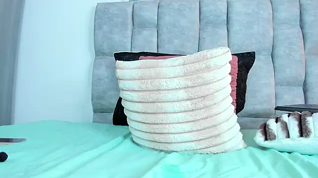 TiffanyFox1 - Dildo in my pussy🥵😈