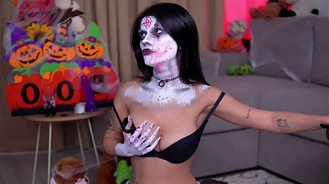 HotMollyX - Make me moan while you fuck me hard💦