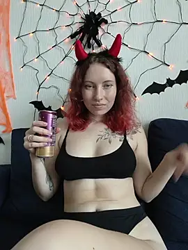 Frost_foxy - Dildo in wet pussy