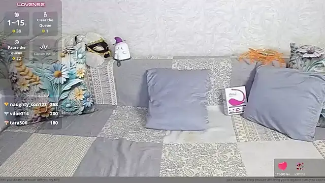 AgataFoxx - tickle pussy vibrate bring to orgasm