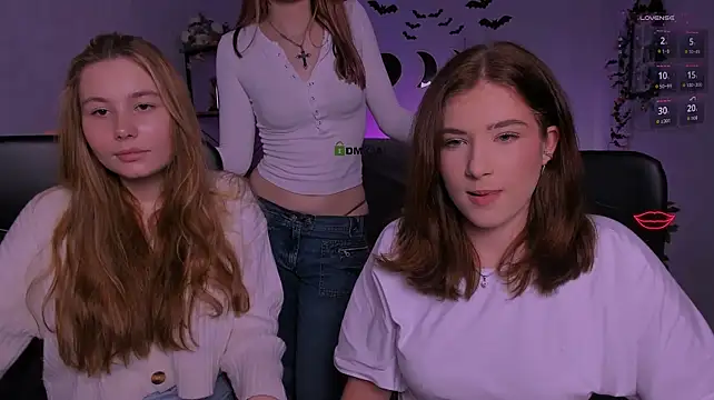 Hanna_kiss3 - spank her ass