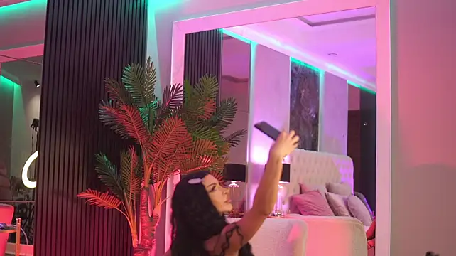 NouraMalvi - let me blow you