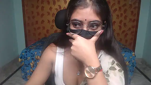 Deevisha-queen - Boobs show 3 min lush contrl last tipper