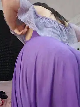 Big_as-big - للعب بزازي