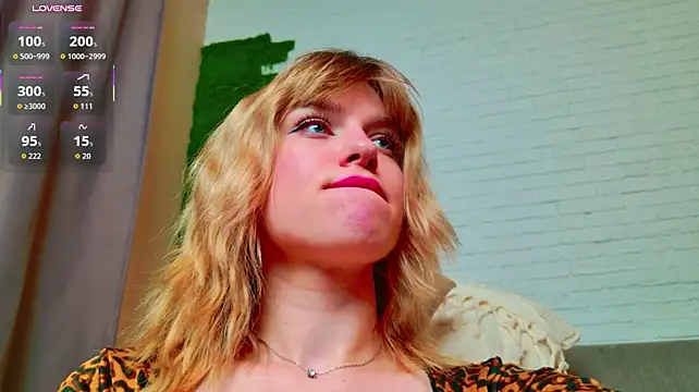 _Alison__ - ride dildo and bounce tits