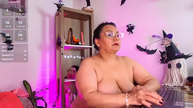 EllenaBoobs_ - fuck pussy +big squirt
