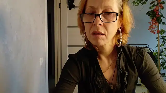 LioraWeiss - take off your panties