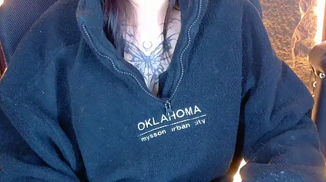 Lilith_jeane_7 - 50 wooden spanks on my tits