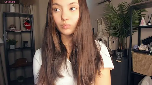 ReynaCarco - Lower panties and tease
