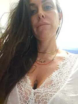 AmandaArt - Footjob + DICK RATE LT