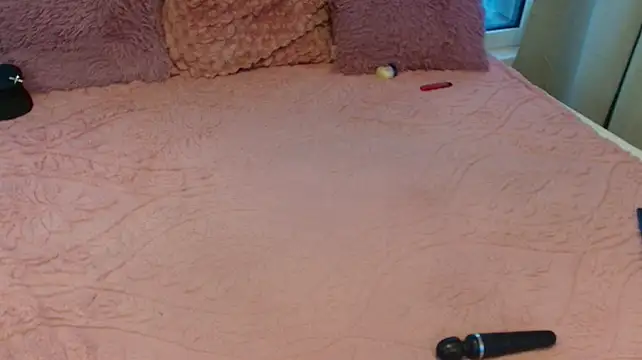 Kim_Babe - Dildo ride