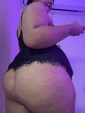 Amaliadaltonn - missionay squirts+control toy 💦🥵