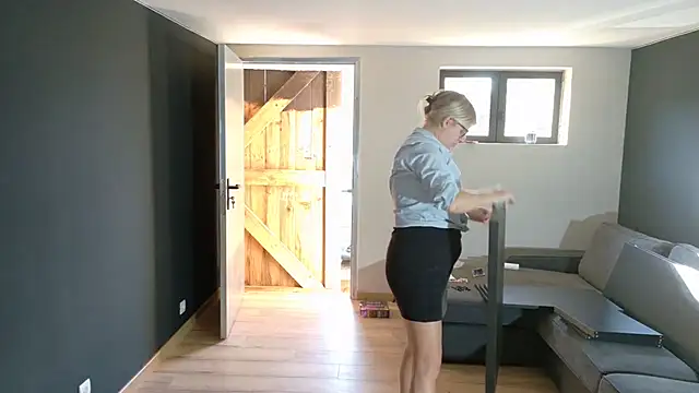 Lady_gloria69 - Vidéo baise sur la plage