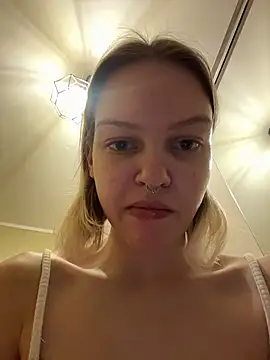 AshleyMur - naked show