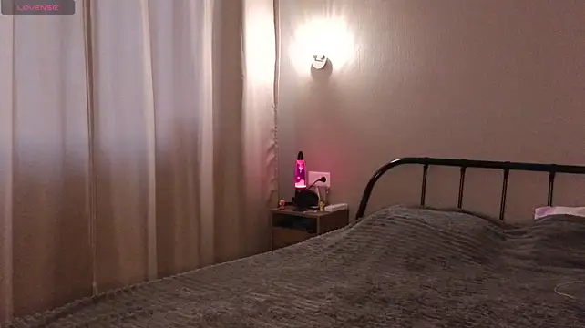 Bornsexyesterday - free my boobs