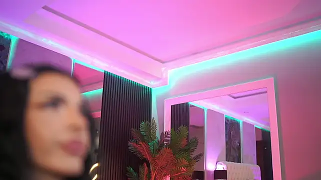NouraMalvi - pussy play