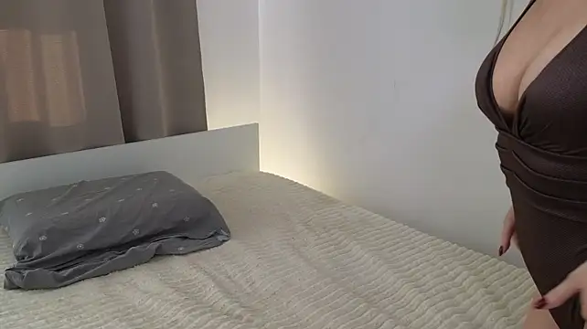 Milky_waybaby - slide body to the side