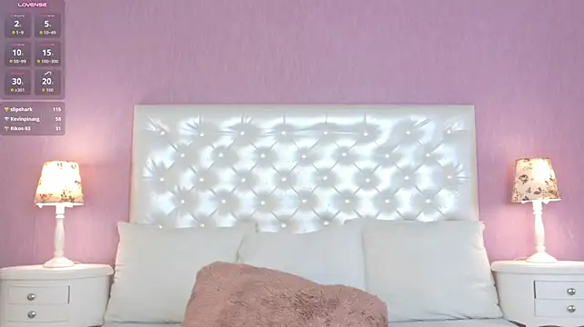 ScarletMusk - moisten my pussy with lots of saliva