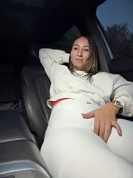 Wonder_Kari - Fuck pussy squirt outside car 💦🥵🍆🔥