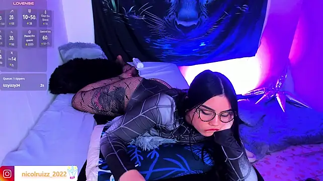 Nicolle_Ruizz - TWERK + SPANKING 🍑