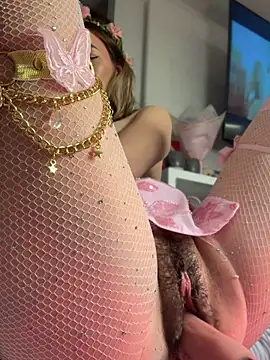 NicoleCut