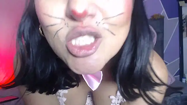 Samanta_xi - I want to wet the bunny's pussy