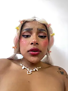 Mariangel_11 - jump ass on my face Angel 🤭🍑
