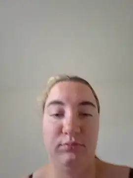 XHotLola - Finger in pussy