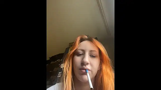 DaddysLittleSlutfox - Licking