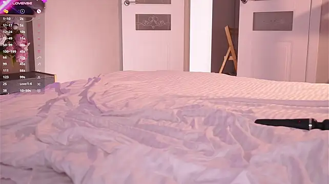 KylaAnselm - Sexy tits massage close to cam