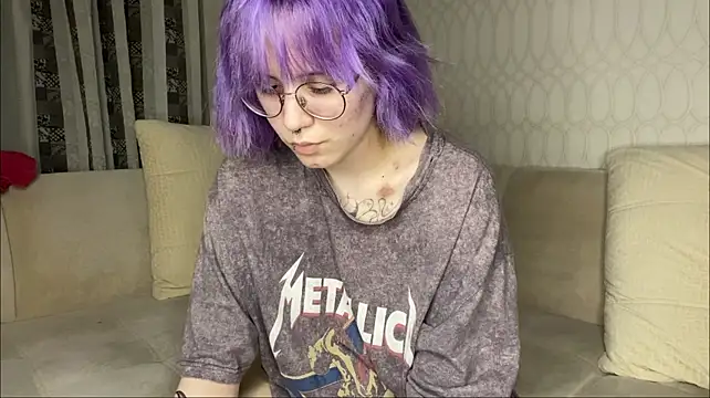 KellePourier - naughty fingers inside my panties