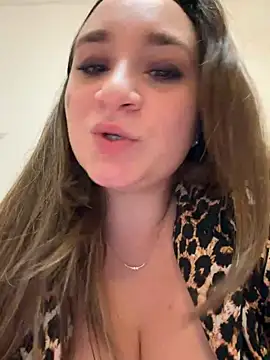 SexyAlisya - SQUIRTO CON VOI +4 MIN CONTROL