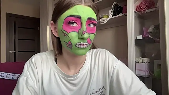 ArleanSteinlicht - Show my sexy shapes better for you!