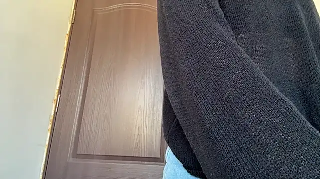RolandeRohrs - Run my fingers from neck to big tits