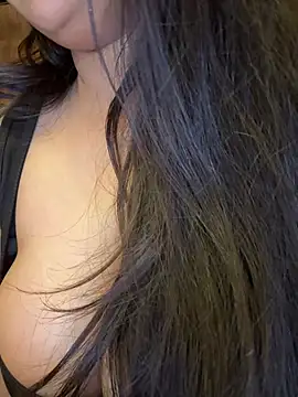 THE__KAVYA - कोई ऐसा आये जो मुझ पर दिल हर जाये 🥰😘